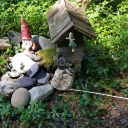 Riverfront cabin rental in Verlot