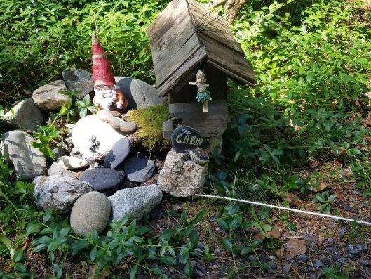 Riverfront cabin rental in Verlot