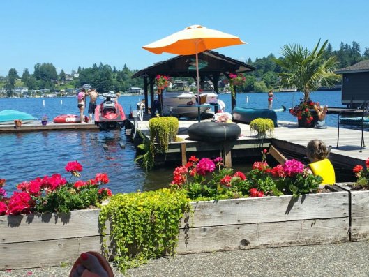 lake stevens condo rentals